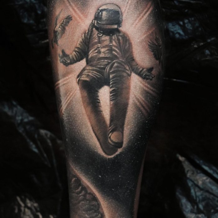Realistic Tattoo Stuttgart - Astronaut