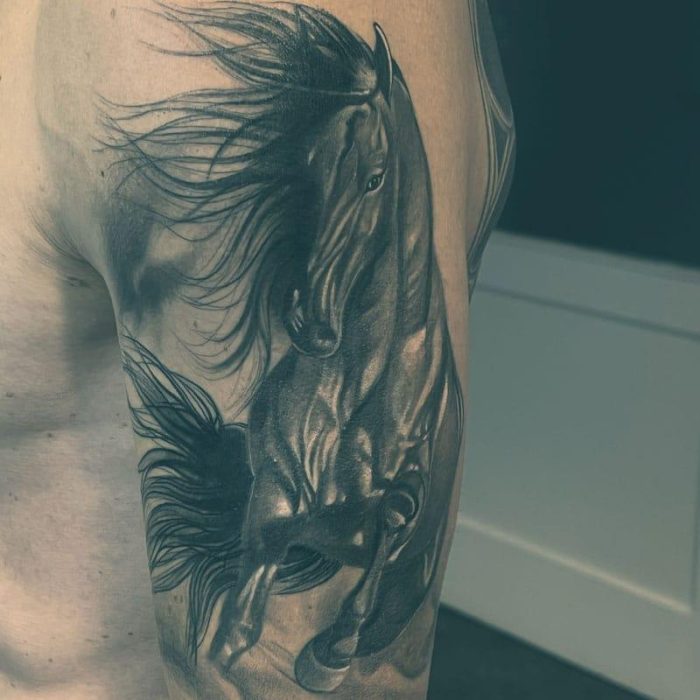 Stil mit Tiefe – Tattoos, die Eindruck hinterlassen | Da Flava Tattoo Studio Stuttgart Stil mit Tiefe – Tattoos, die Eindruck hinterlassen | Da Flava Tattoo Studio Stuttgart